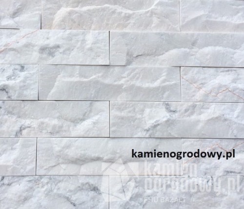 Płytka marmurowa biała mleczna