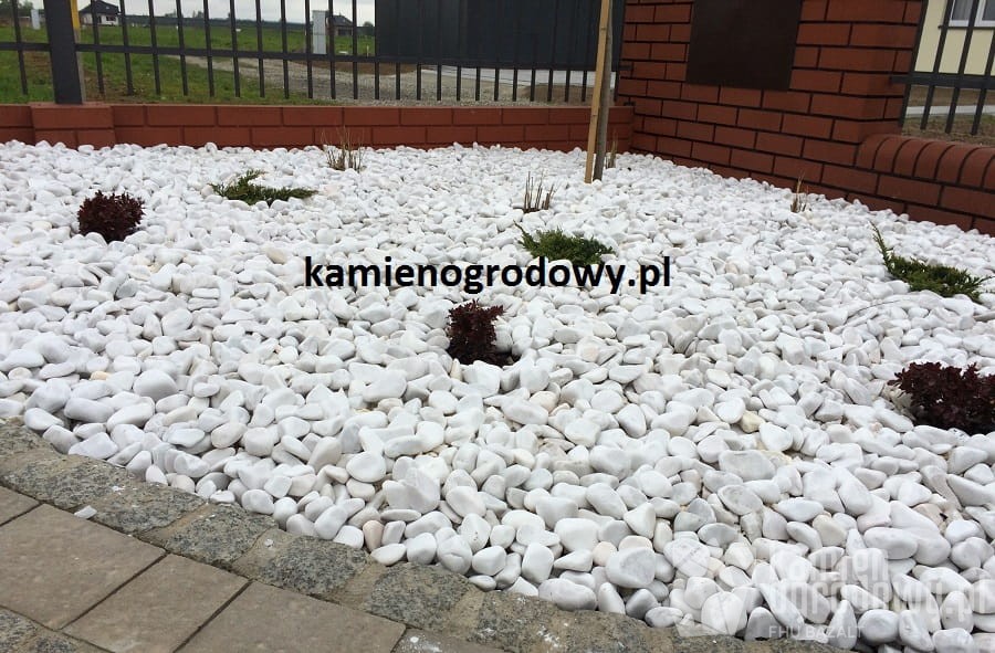 otoczak-bialy-grecki-ozdobny-white-angel-2-4-sklep-kamienogrodowy-1b.JPG
