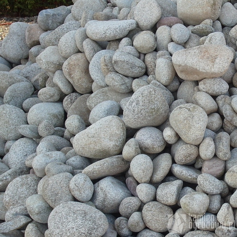 otoczak-granitowy-15-40cm-kamien-do-oczka-wodnego-sucha-rzeka-sklep-kamienogrodowy.JPG