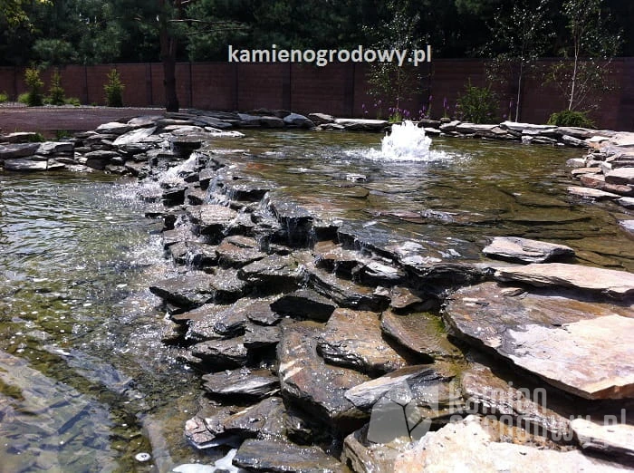 kamien-sciezkowy-lupek-miodowo-szary-wielkoplytowy-duzy-sklep-kamienogrodowy_1.JPG