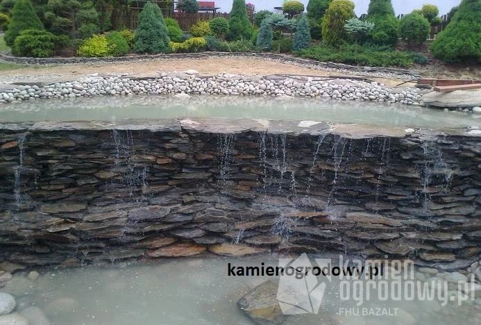 kaskada_plyty_kamienne_1.jpg