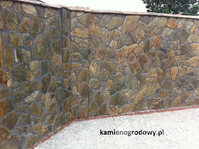 lupek_szary_kamien_elewacyjny_naturalny_lupany_2a.JPG