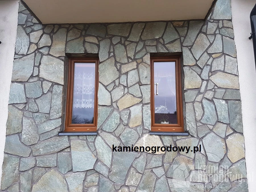 kamien-elewacyjny-kwarcyt-oliwkowo-srebrny-naturalny-sklep-kamienogrodowy-1b.jpg