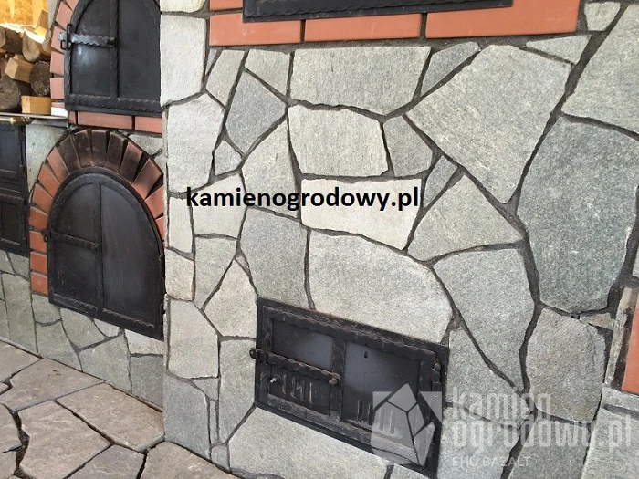 kamien_elewacyjny_naturalny_szary_kwarcyt_1b.JPG