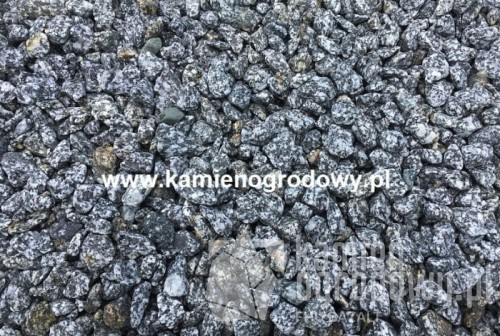 Otoczak czarno-biały sjenitowy 2/3cm