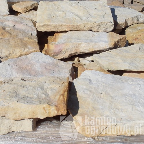 piaskowiec-kremowy-3-5cm-murek-mur-ogrodzenie-sklep-kamienogrodowy.JPG