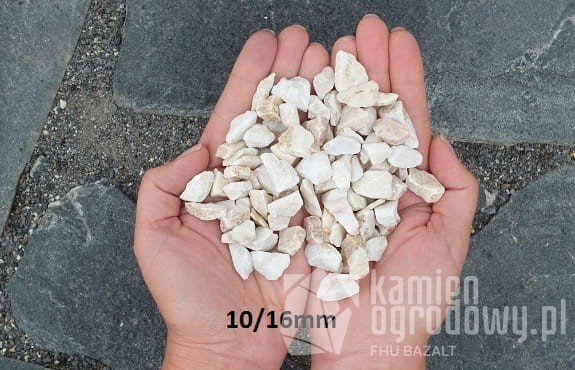 grys-biala-marianna-8-16-ozdobny-zwirek-do-ogrodu-sklep-kamienogrodowy-2.JPG