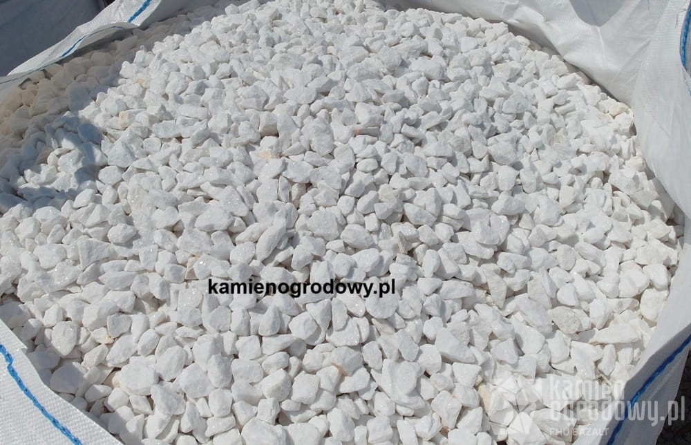 grys-ozobny-snieznobialy-zwir-grecki-kamien-tassos-14-30-sklep-kamienogrodowy-1.JPG