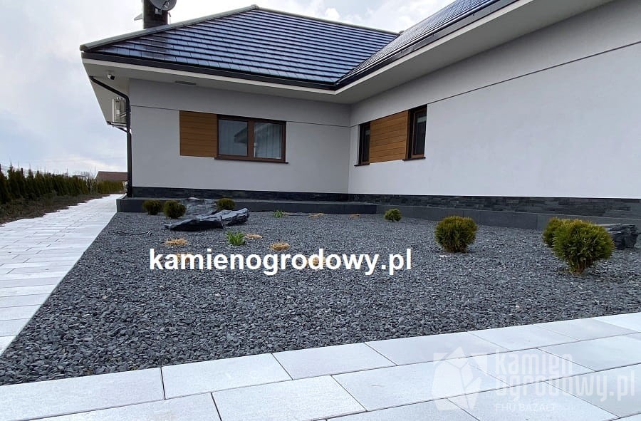 grys-zwir-bazaltowy-czarny-8-16-ozdobny-sklep-kamienogrodowy-1c.JPG